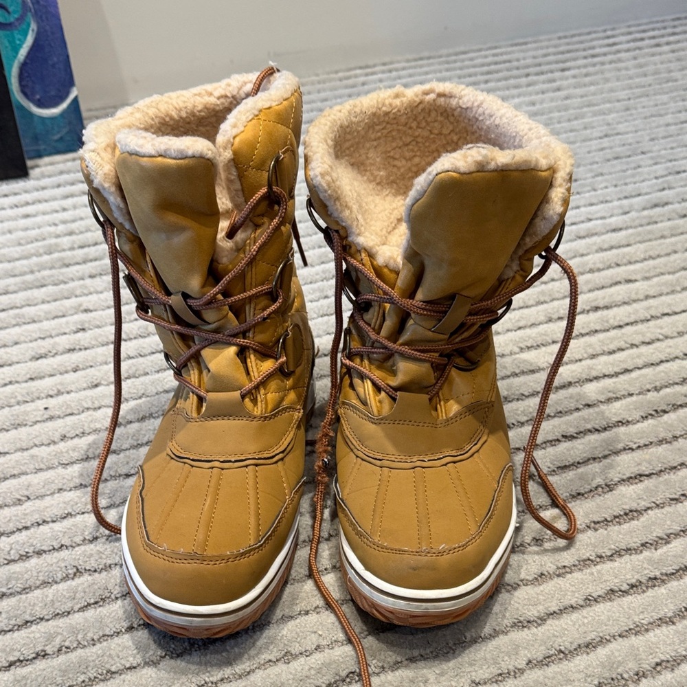 Nature Breeze Tan and Brown Winter Boots Waterproof Fur Lined